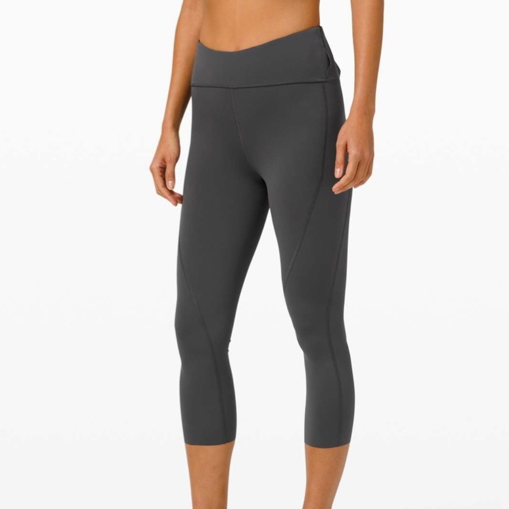 Lululemon Free To Speed High Rise Crop 21 in size 2